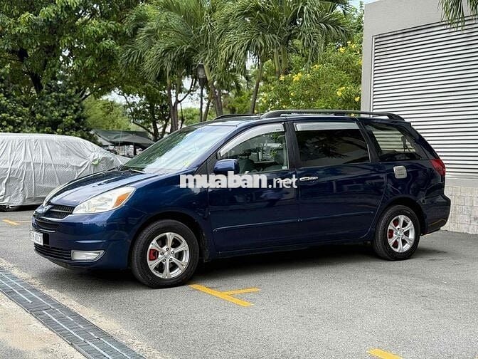 Toyota Sienna LE 2003 - 100000 km