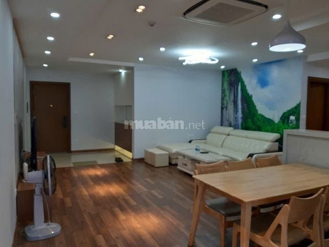 Cần bán gấp 3 ngủ Goldmark City - Full nội thất - Sẵn sổ