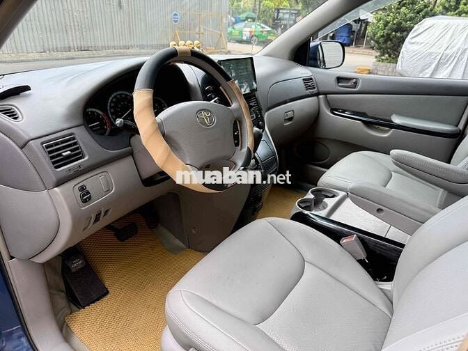 Toyota Sienna LE 2003 - 100000 km