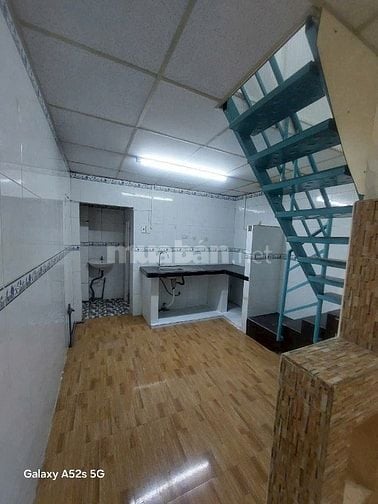Bán nhà sát Quận 1, khuôn đất đẹp, 1 lầu, Nguyễn Hữu Cảnh, Bình Thạnh