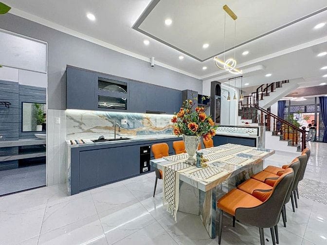 Bán nhà hẻm 2/24 Phạm Hữu Lầu, P. Phú Mỹ, TP.HCM, 4.2x19m, 2L, 4PN