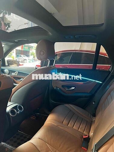 Mercedes Benz GLC 300 2019 Siêu Đẹp