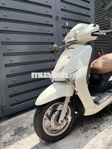 Hond Lead máy êm,giấy tờ hợp lệ,biển số thành phố
