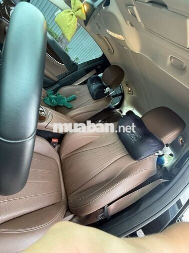Mercedes Benz E Class 2023 E200 Exclusive - 6000km