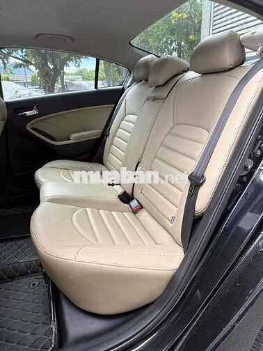 Kia Cerato 2018 2.0 AT - bản cao cấp nhất