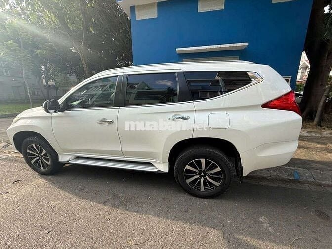 Mitsubishi Pajero Sport 2018 bản 3.0G