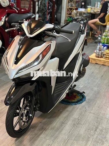 Vario 150 bạc poccher siêu đẹp 2021 nợ xấu đưa 13t