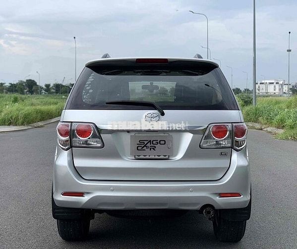 Toyota Fortuner 2014 MT - 1 chủ đi 15vkm giá tốt