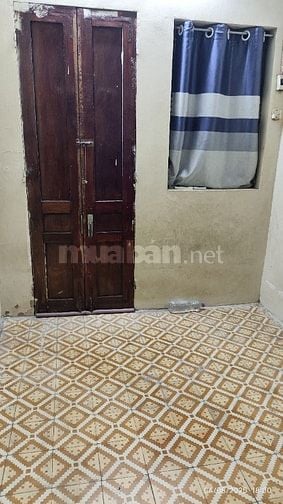 Chính chủ cho thuê nhà riêng trong ngõ 147 Lê Duẩn , hn . 