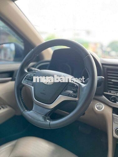 Hyundai Elantra 2018 Sport 1.6 AT