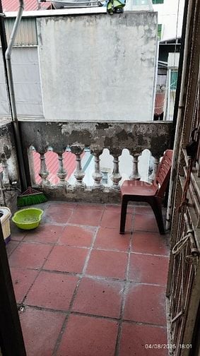 Chính chủ cho thuê nhà riêng trong ngõ 147 Lê Duẩn , hn . 