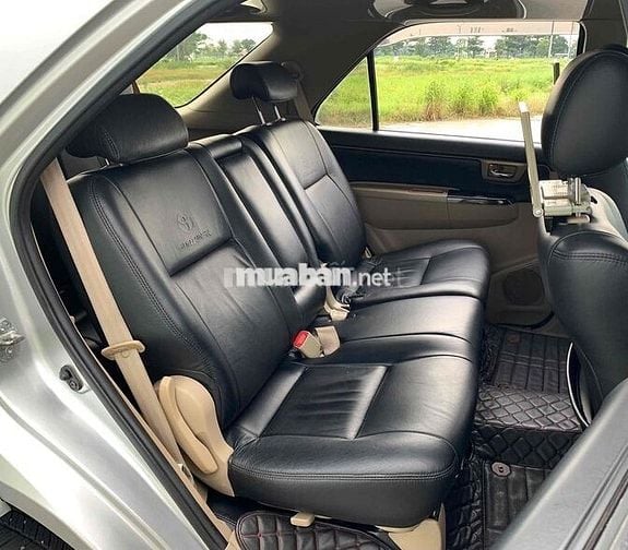 Toyota Fortuner 2014 MT - 1 chủ đi 15vkm giá tốt