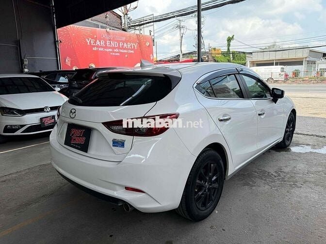 Mazda 3 2018 1.5 AT - 84000 km lên sẵn đồ chơi