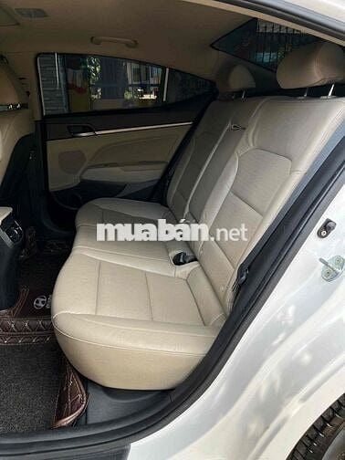 Hyundai Elantra 2018 Sport 1.6 AT
