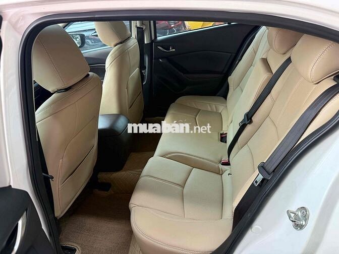 Mazda 3 2018 1.5 AT - 84000 km lên sẵn đồ chơi