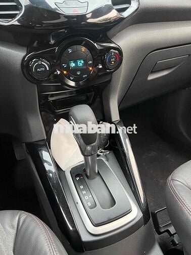 Ford EcoSport 2017 Titanium 1.5L AT - bản full cao