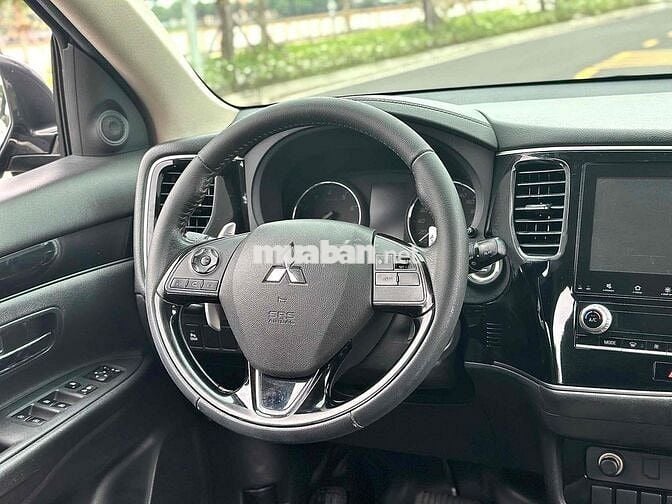 Mitsubishi Outlander 2022 - Odo 4,5vkm giá hợp lý