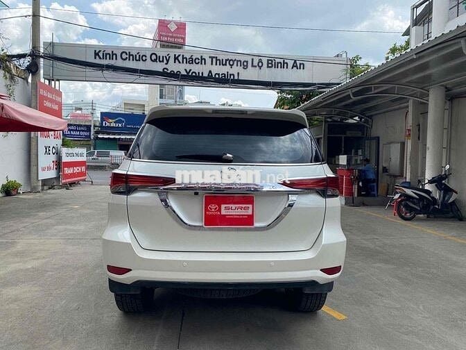 Fortuner xăng tự động 2017 màu trắng xe đẹp đi kỹ