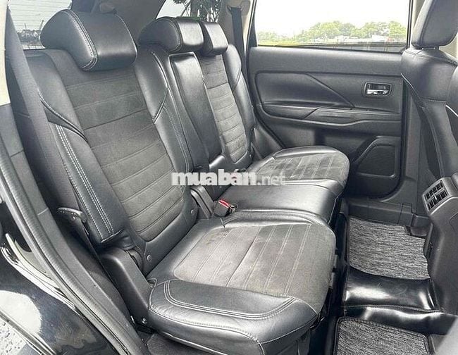 Mitsubishi Outlander 2022 - Odo 4,5vkm giá hợp lý