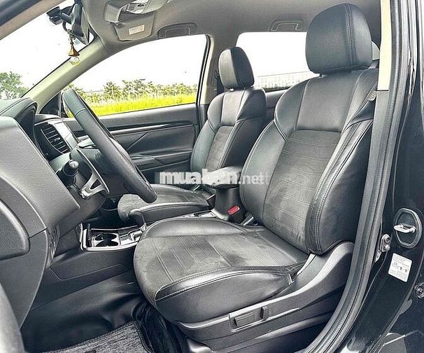 Mitsubishi Outlander 2022 - Odo 4,5vkm giá hợp lý