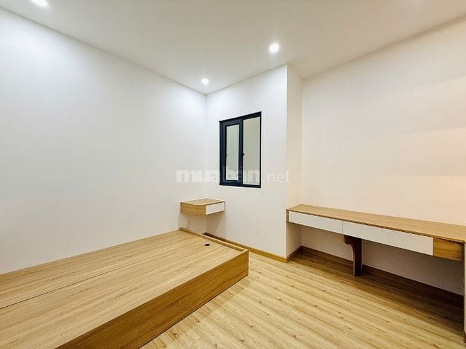 CHÍNH CHỦ BÁN NHÀ 205/ ĐS 8 ĐÚC 3 LẦU HẺM ĐẸP FULL NỘI THẤT GIÁ MỀM