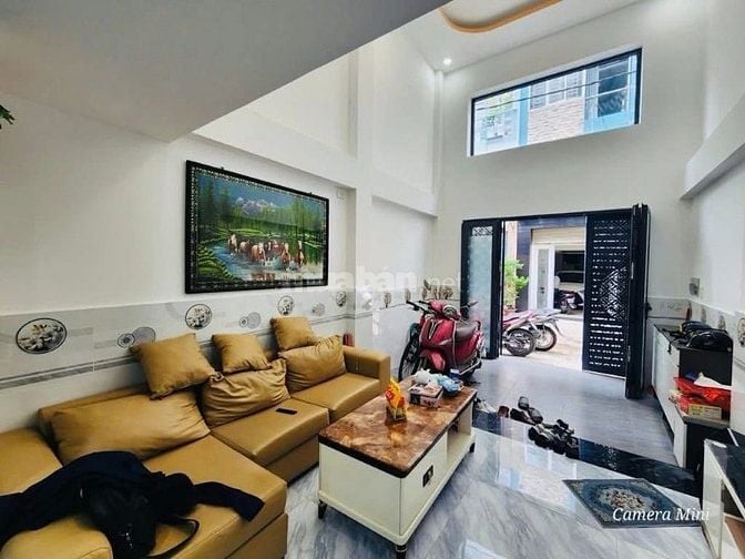 NGÂN HÀNG THANH LÝ Nhà Bà Huyện Thanh Quan Q3. Dt 60m2/4ty400 Sổ sẵn