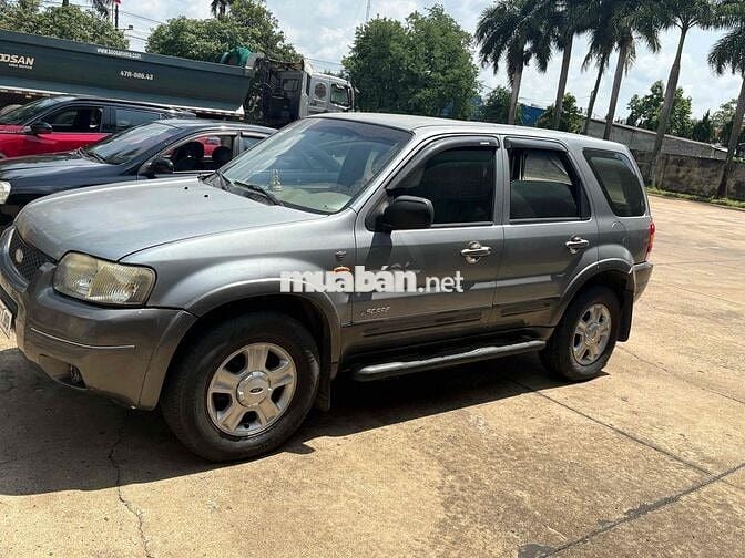 Ford Escape 2003 3.0 V6 - 200000 km
