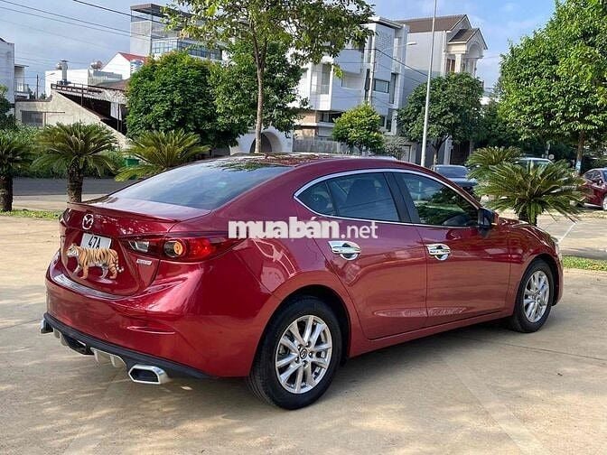 Mazda 3 2017 1.5 AT Sedan - 60000 km