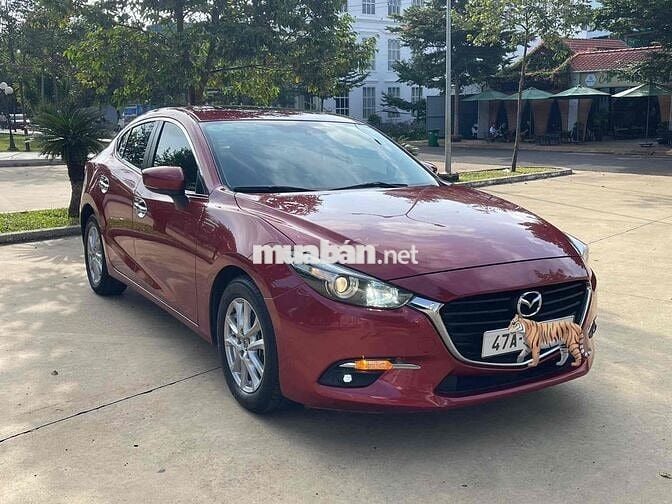 Mazda 3 2017 1.5 AT Sedan - 60000 km