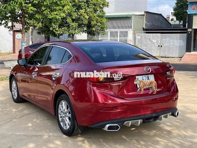 Mazda 3 2017 1.5 AT Sedan - 60000 km