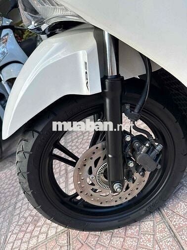 SH 150i ABS 2017 Trắng Đen BSTP Chính Chủ