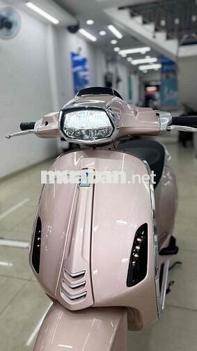 Vespa Sprint Hồng Porche đúng màu chính chủ