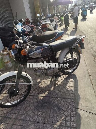 Xe còn đồ zin nhiều lắm nhé