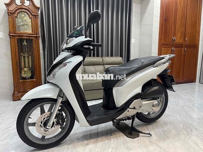 SH NK italia 150i SM 1089 ĐKT 12-2011  màu trắng
