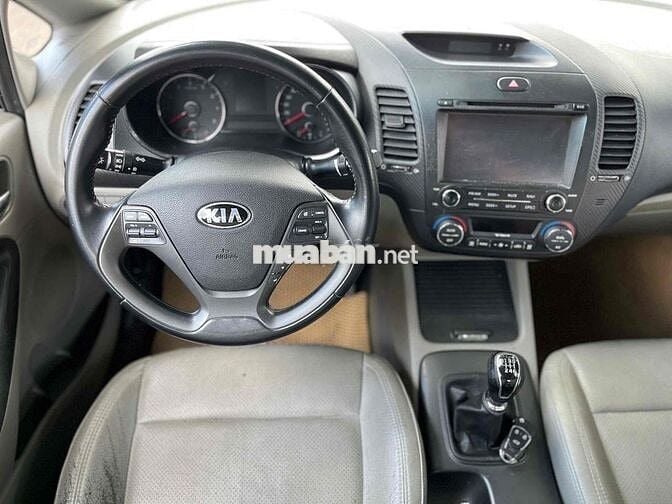 Kia K3 2015 1.6 MT