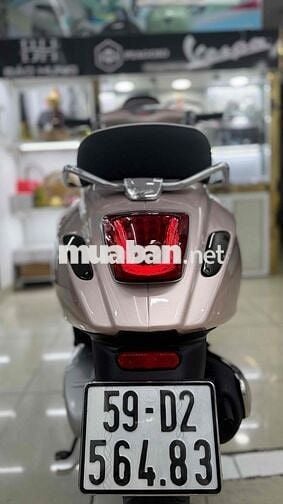 Vespa Sprint Hồng Porche đúng màu chính chủ