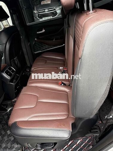 Hyundai Santa Fe 2019 2.2D Premium - 90000 km