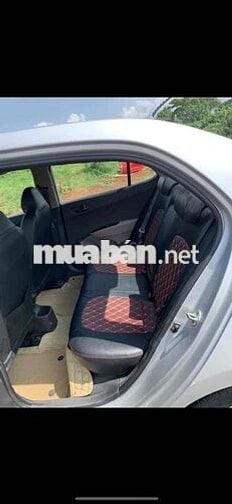 Hyundai Grand i10 2015 1.0 Base - 100000 km