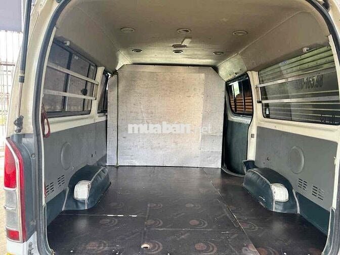 Toyota Hiace máy dầu 6N 850kg xe rất đẹp.