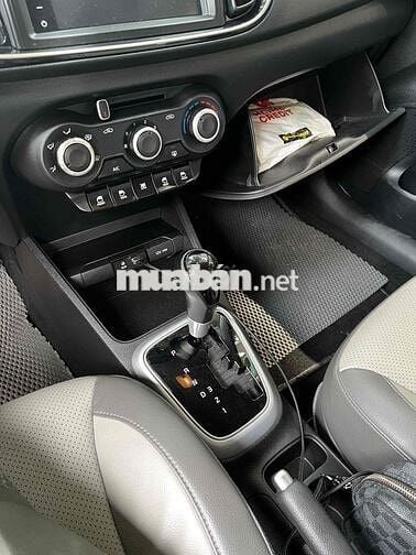 Kia Soluto 2020 1.4 AT Deluxe