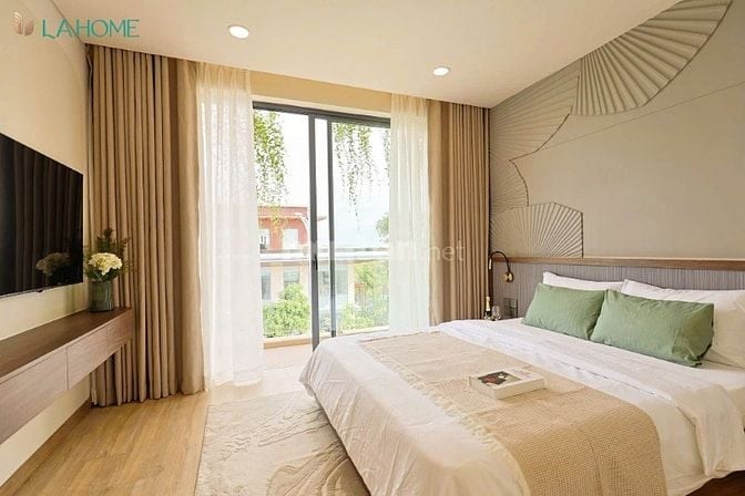 NHÀ PHỐ MỚI XÂY 1 Trệt 2 lầu. Giá 1 tỷ 800 triệu