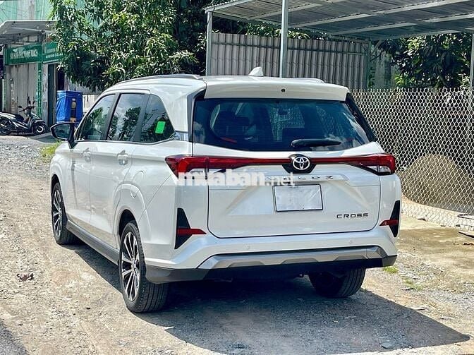 Toyota Veloz Cross 2022 CVT Top