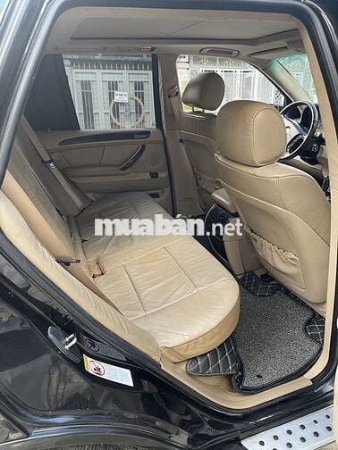 BMW X5 2004 - 12345 km
