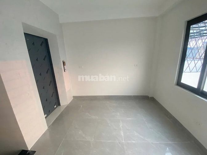 Bán nhà mới 6 tầng thang máy Ngọc Thuỵ ,40m2,ô tô vào nhà Giá 11,5 tỷ,