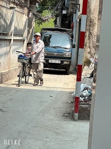 Bán nhà mới 6 tầng thang máy Ngọc Thuỵ ,40m2,ô tô vào nhà Giá 11,5 tỷ,