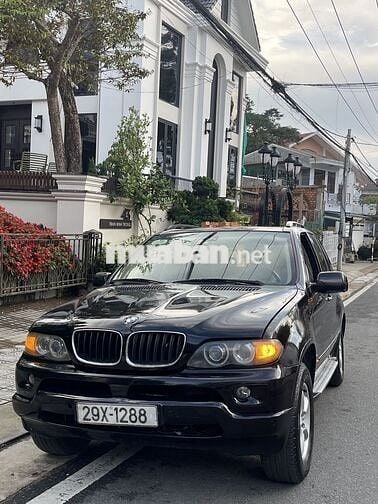 BMW X5 2004 - 12345 km