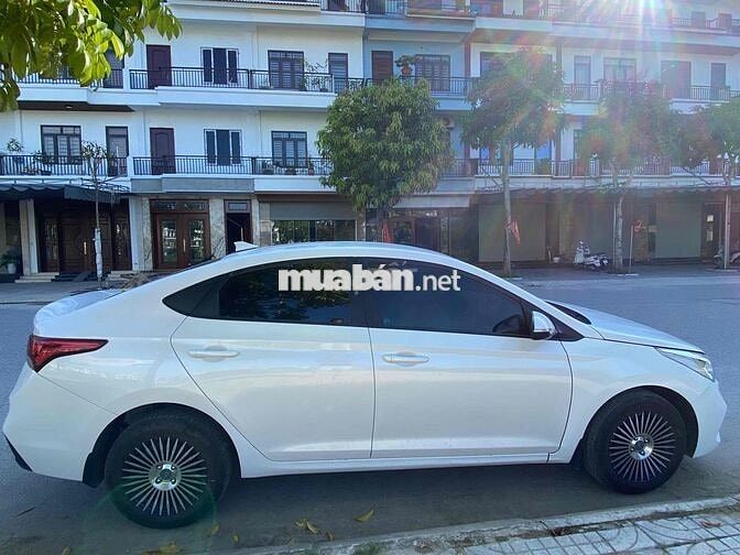 Hyundai Accent 2019 - 75000 km