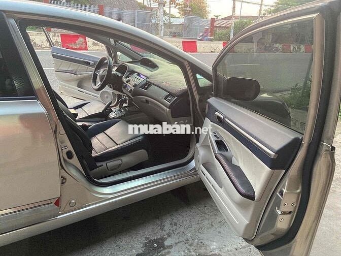 Honda Civic 2008 2.0 AT - 165000 km