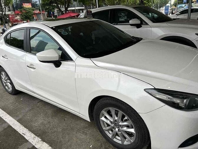 Mazda 3 2018 1.5 AT - 52850 km