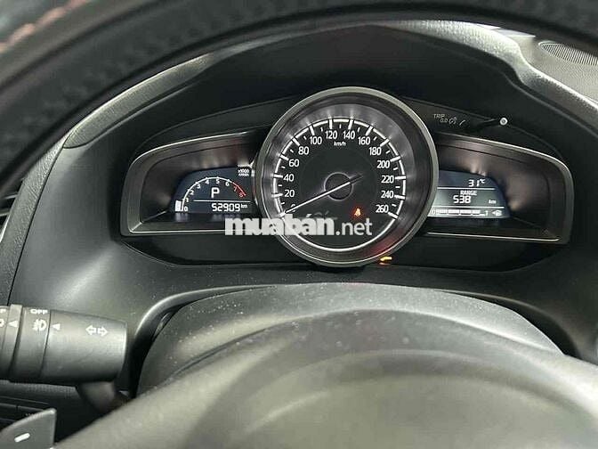 Mazda 3 2018 1.5 AT - 52850 km